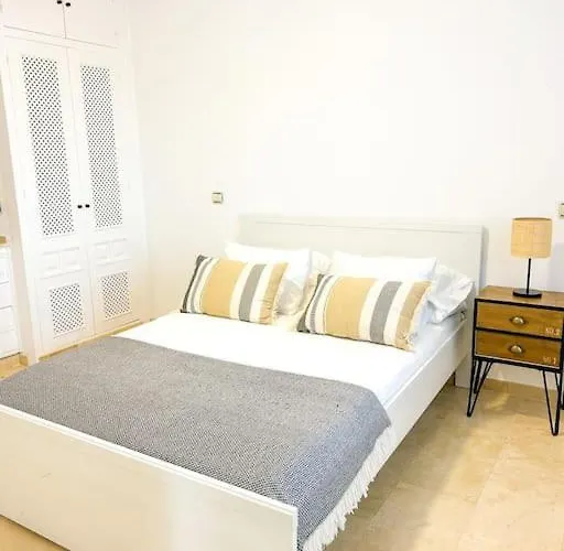 Independiente Atalaya * Εστεπόνα